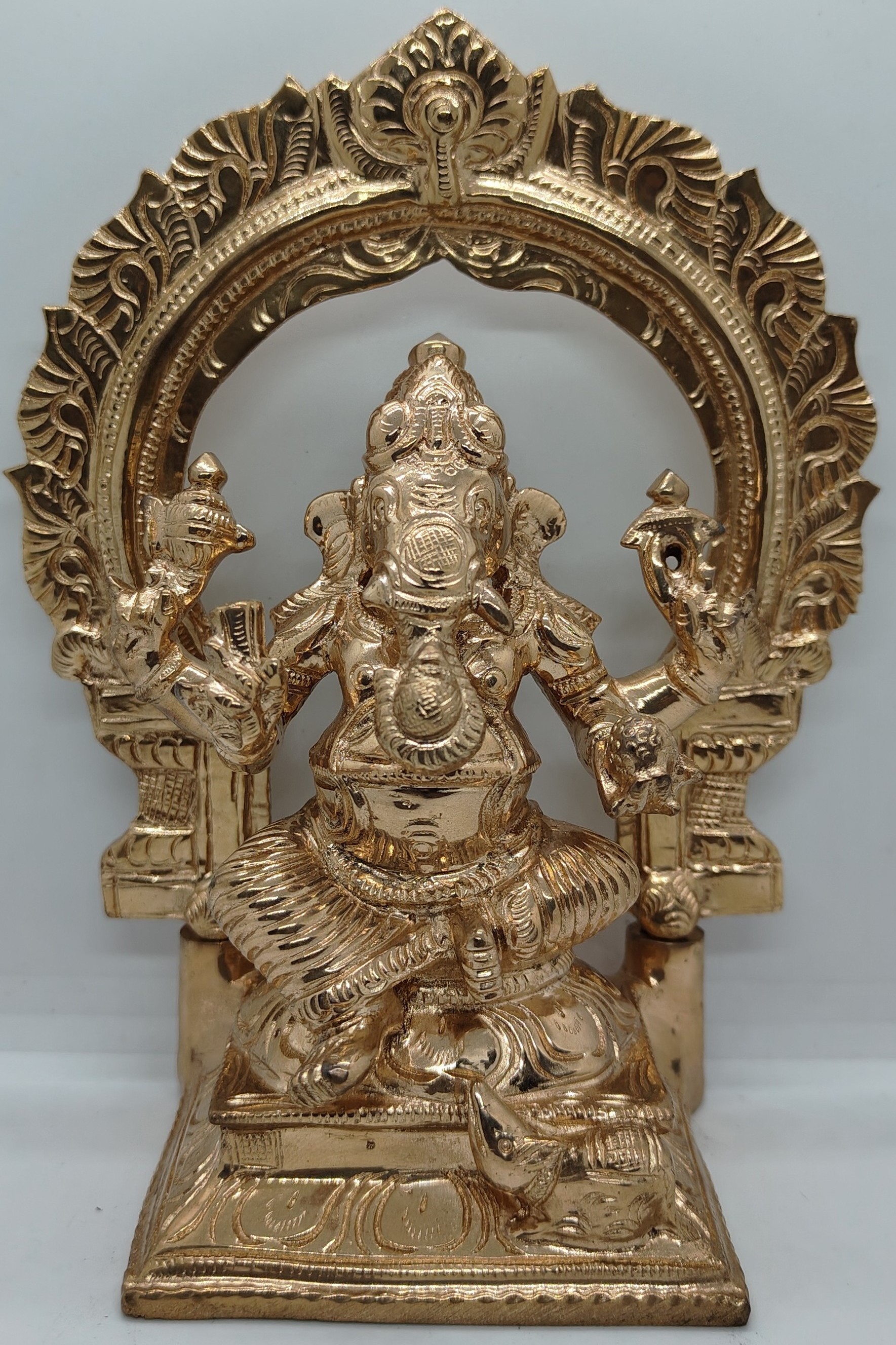 Divine Bija Ganesha with Arch 7 inches Panchalogam Divine Bija Global (Vedic Way) | A story of motivation, passion and unconditional commitment